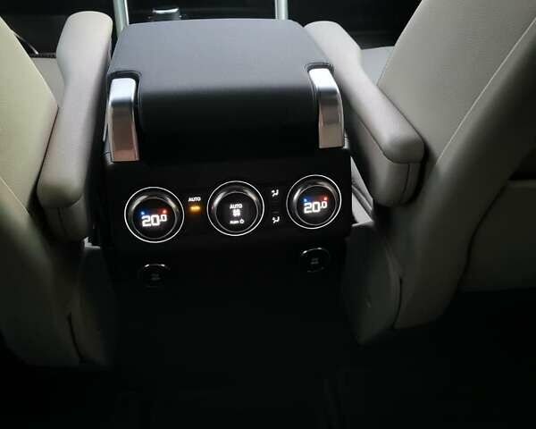 Синій Ленд Ровер Діскавері, об'ємом двигуна 3 л та пробігом 135 тис. км за 33700 $, фото 23 на Automoto.ua