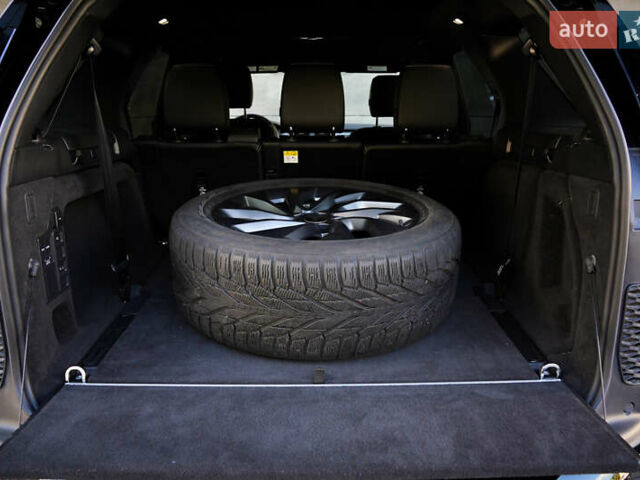 Ленд Ровер Дискавери 2023 в Киеве на Automoto.ua Синий Ленд Ровер Дискавери, объемом двигателя 3 л и пробегом 42 тыс. км за 61500 $, фото 35 на Automoto.ua