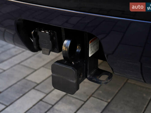 Ленд Ровер Дискавери 2023 в Киеве на Automoto.ua Синий Ленд Ровер Дискавери, объемом двигателя 3 л и пробегом 42 тыс. км за 61500 $, фото 11 на Automoto.ua