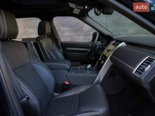 Ленд Ровер Дискавери 2023 в Киеве на Automoto.ua Синий Ленд Ровер Дискавери, объемом двигателя 3 л и пробегом 42 тыс. км за 61500 $, фото 16 на Automoto.ua