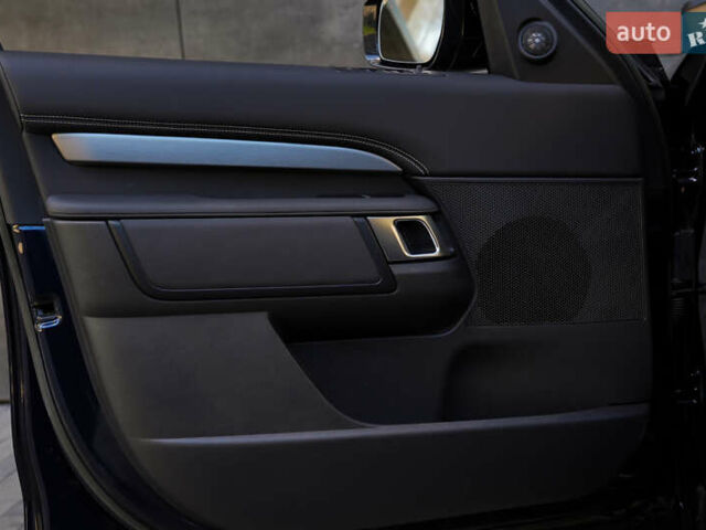 Ленд Ровер Дискавери 2023 в Киеве на Automoto.ua Синий Ленд Ровер Дискавери, объемом двигателя 3 л и пробегом 42 тыс. км за 61500 $, фото 22 на Automoto.ua