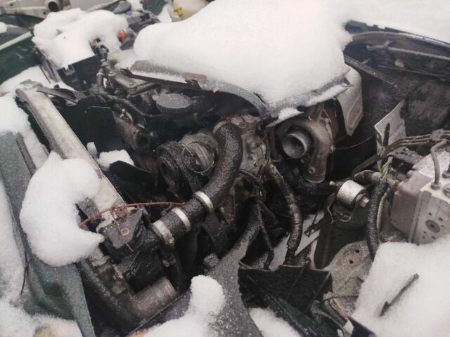 Зеленый Ленд Ровер Дискавери, объемом двигателя 0 л и пробегом 5 тыс. км за 500 $, фото 1 на Automoto.ua