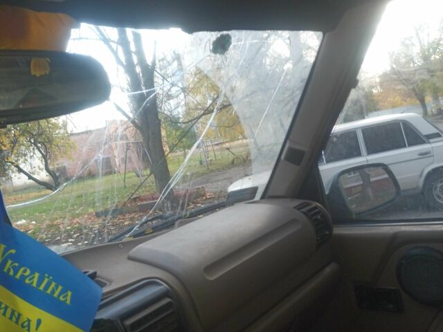 Зелений Ленд Ровер Діскавері, об'ємом двигуна 2.5 л та пробігом 300 тис. км за 1790 $, фото 10 на Automoto.ua