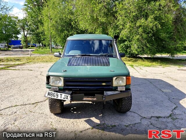 Зелений Ленд Ровер Діскавері, об'ємом двигуна 2.5 л та пробігом 150 тис. км за 3500 $, фото 4 на Automoto.ua