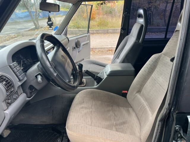 Зеленый Ленд Ровер Дискавери, объемом двигателя 2.5 л и пробегом 268 тыс. км за 3000 $, фото 5 на Automoto.ua