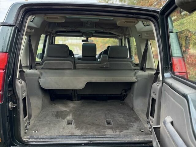 Зеленый Ленд Ровер Дискавери, объемом двигателя 0 л и пробегом 250 тыс. км за 2500 $, фото 5 на Automoto.ua