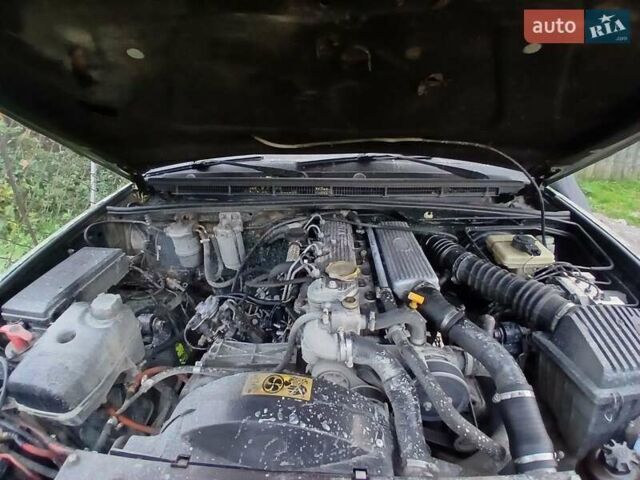 Зеленый Ленд Ровер Дискавери, объемом двигателя 2.5 л и пробегом 300 тыс. км за 8450 $, фото 10 на Automoto.ua