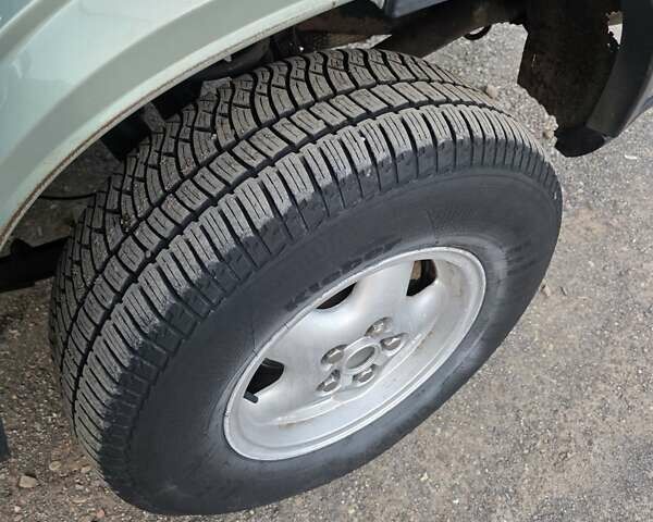 Ленд Ровер Дискавери 2004 в Иршава на Automoto.ua Зеленый Ленд Ровер Дискавери, объемом двигателя 2.5 л и пробегом 164 тыс. км за 3999 $, фото 14 на Automoto.ua