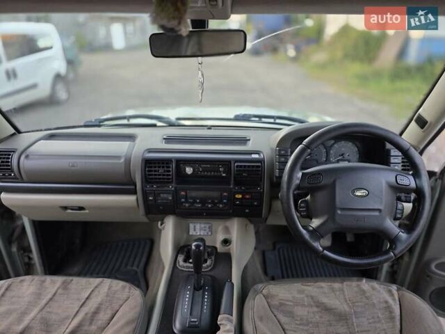 Ленд Ровер Дискавери 2004 в Иршава на Automoto.ua Зеленый Ленд Ровер Дискавери, объемом двигателя 2.5 л и пробегом 164 тыс. км за 3999 $, фото 4 на Automoto.ua