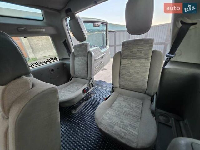 Ленд Ровер Дискавери 2004 в Иршава на Automoto.ua Зеленый Ленд Ровер Дискавери, объемом двигателя 2.5 л и пробегом 164 тыс. км за 3999 $, фото 12 на Automoto.ua