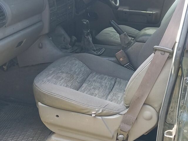 Зеленый Ленд Ровер Дискавери, объемом двигателя 2.5 л и пробегом 3 тыс. км за 2200 $, фото 3 на Automoto.ua