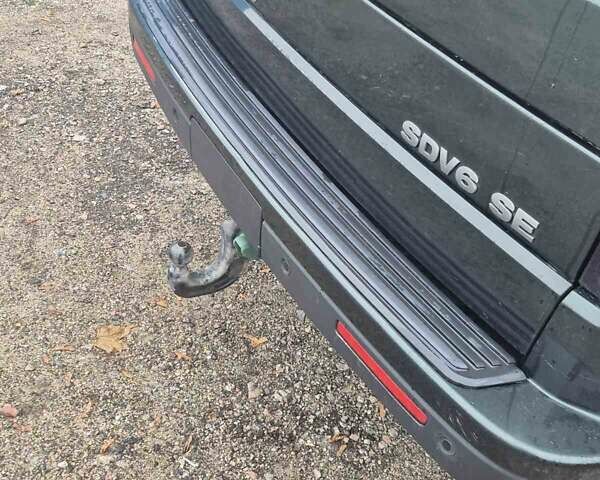 Зеленый Ленд Ровер Дискавери, объемом двигателя 2.99 л и пробегом 290 тыс. км за 18999 $, фото 4 на Automoto.ua