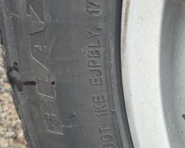 Зеленый Ленд Ровер Дискавери, объемом двигателя 2.99 л и пробегом 290 тыс. км за 18999 $, фото 7 на Automoto.ua