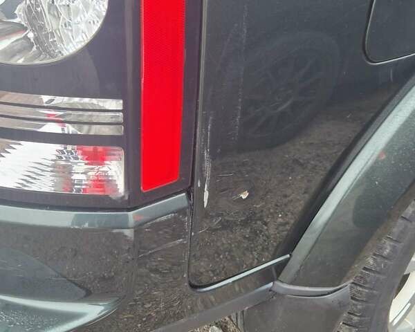 Зеленый Ленд Ровер Дискавери, объемом двигателя 2.99 л и пробегом 290 тыс. км за 18999 $, фото 10 на Automoto.ua