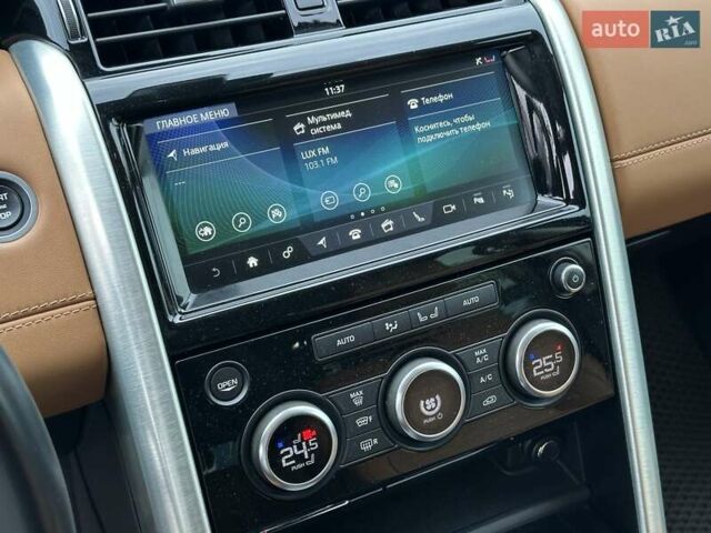 Зелений Ленд Ровер Діскавері, об'ємом двигуна 3 л та пробігом 72 тис. км за 38490 $, фото 25 на Automoto.ua