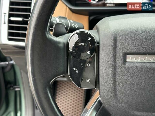 Зелений Ленд Ровер Діскавері, об'ємом двигуна 3 л та пробігом 72 тис. км за 38490 $, фото 29 на Automoto.ua