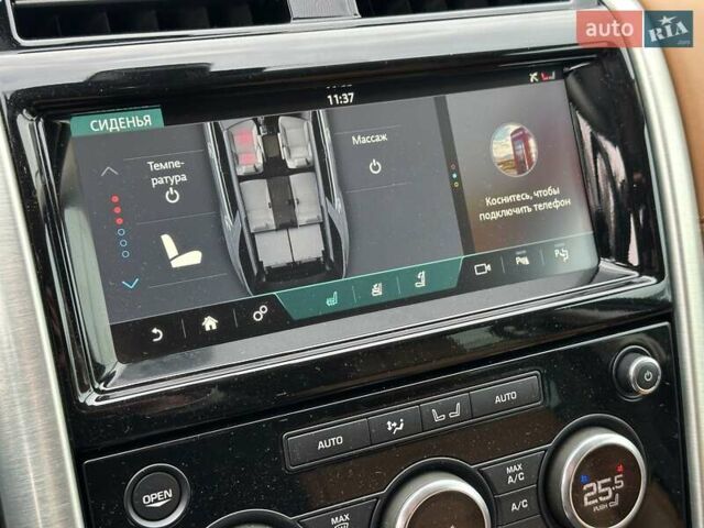 Зелений Ленд Ровер Діскавері, об'ємом двигуна 3 л та пробігом 72 тис. км за 38490 $, фото 27 на Automoto.ua