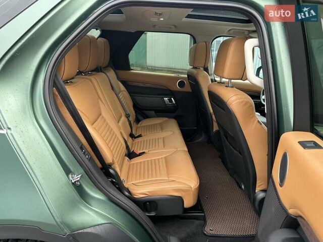 Зелений Ленд Ровер Діскавері, об'ємом двигуна 3 л та пробігом 72 тис. км за 38490 $, фото 37 на Automoto.ua