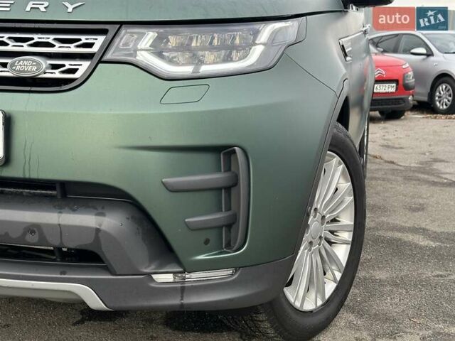 Зелений Ленд Ровер Діскавері, об'ємом двигуна 3 л та пробігом 72 тис. км за 38490 $, фото 10 на Automoto.ua