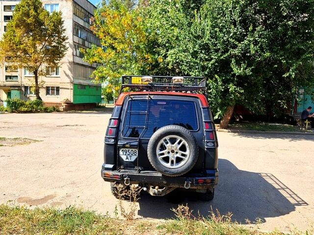 Помаранчевий Ленд Ровер Діскавері, об'ємом двигуна 2.5 л та пробігом 265 тис. км за 8000 $, фото 3 на Automoto.ua
