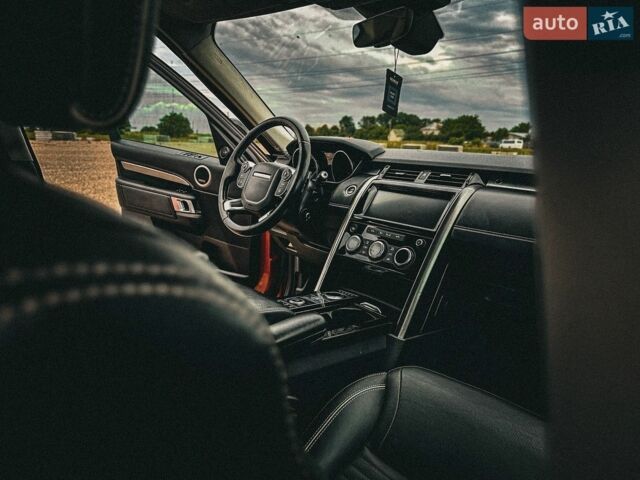 Помаранчевий Ленд Ровер Діскавері, об'ємом двигуна 3 л та пробігом 125 тис. км за 23999 $, фото 52 на Automoto.ua