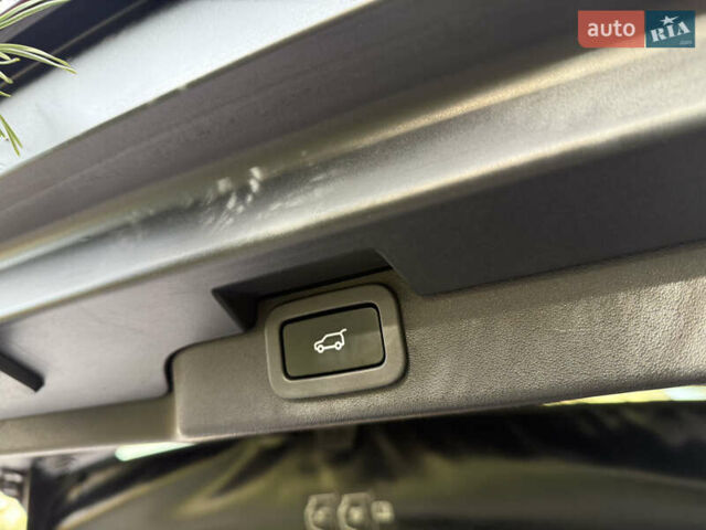 Оранжевый Ленд Ровер Дискавери, объемом двигателя 3 л и пробегом 120 тыс. км за 39500 $, фото 54 на Automoto.ua