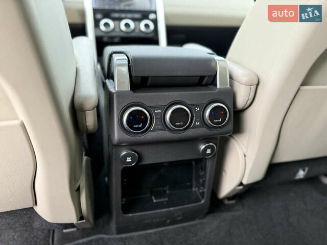 Оранжевый Ленд Ровер Дискавери, объемом двигателя 3 л и пробегом 120 тыс. км за 39500 $, фото 47 на Automoto.ua