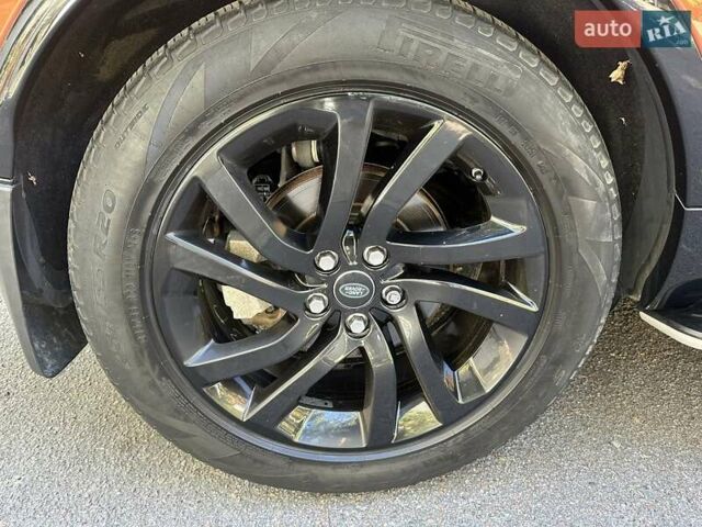 Ленд Ровер Дискавери 2019 в Киеве на Automoto.ua Оранжевый Ленд Ровер Дискавери, объемом двигателя 3 л и пробегом 108 тыс. км за 52000 $, фото 10 на Automoto.ua