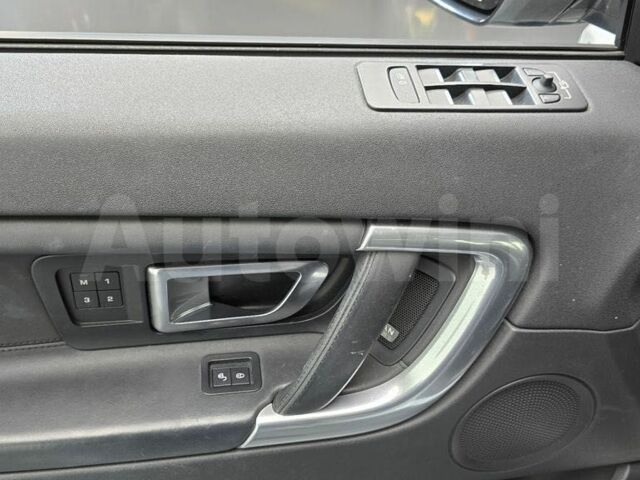 Білий Ленд Ровер Інша, об'ємом двигуна 0 л та пробігом 96 тис. км за 15500 $, фото 5 на Automoto.ua