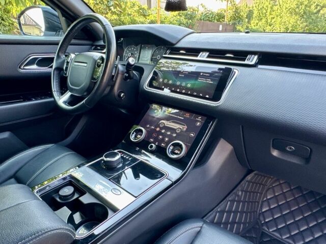 Белый Ленд Ровер Другая, объемом двигателя 2 л и пробегом 122 тыс. км за 32500 $, фото 6 на Automoto.ua