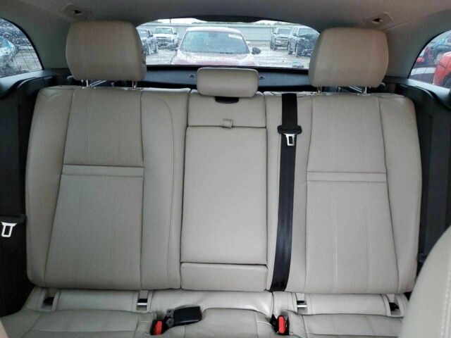 Белый Ленд Ровер Другая, объемом двигателя 2 л и пробегом 78 тыс. км за 14200 $, фото 4 на Automoto.ua