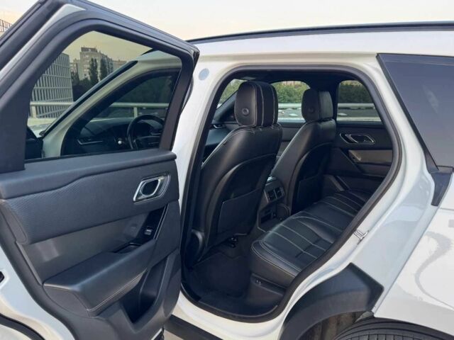 Белый Ленд Ровер Другая, объемом двигателя 2 л и пробегом 33 тыс. км за 23000 $, фото 15 на Automoto.ua