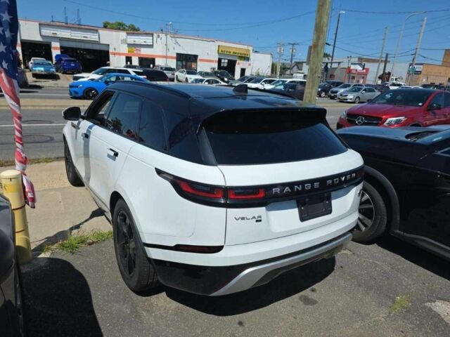 Белый Ленд Ровер Другая, объемом двигателя 0 л и пробегом 11 тыс. км за 38000 $, фото 3 на Automoto.ua