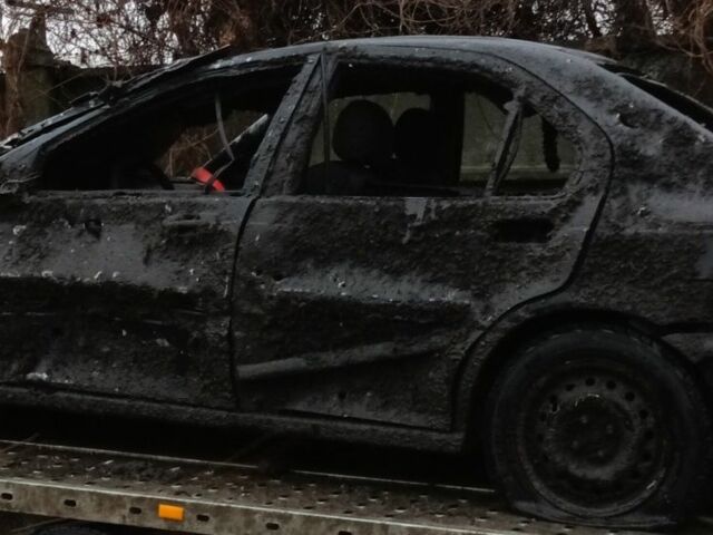 Чорний Ленд Ровер Інша, об'ємом двигуна 0 л та пробігом 260 тис. км за 1000 $, фото 1 на Automoto.ua