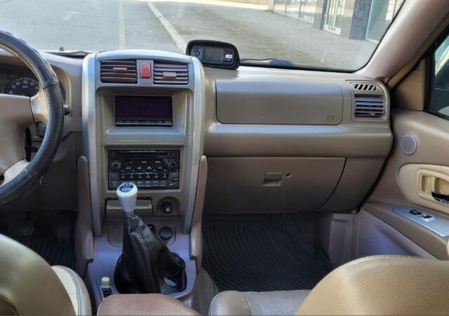 Чорний Ленд Ровер Інша, об'ємом двигуна 2.8 л та пробігом 140 тис. км за 4000 $, фото 7 на Automoto.ua