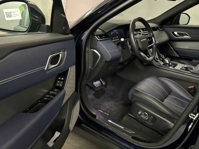 Черный Ленд Ровер Другая, объемом двигателя 2 л и пробегом 37 тыс. км за 31447 $, фото 2 на Automoto.ua