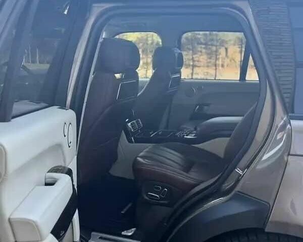 Коричневый Ленд Ровер Другая, объемом двигателя 5 л и пробегом 167 тыс. км за 34999 $, фото 5 на Automoto.ua