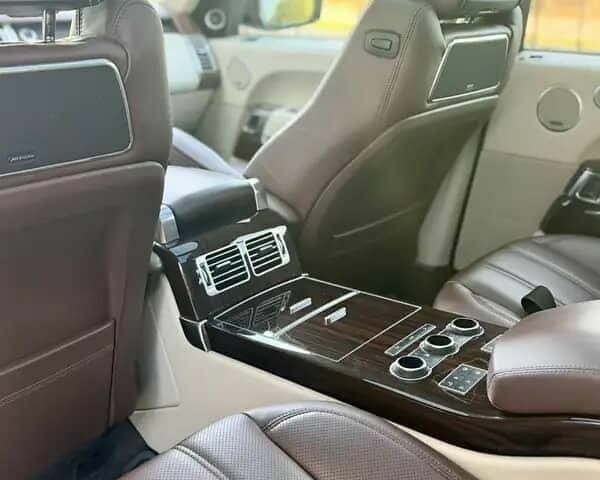 Коричневый Ленд Ровер Другая, объемом двигателя 5 л и пробегом 167 тыс. км за 34999 $, фото 7 на Automoto.ua