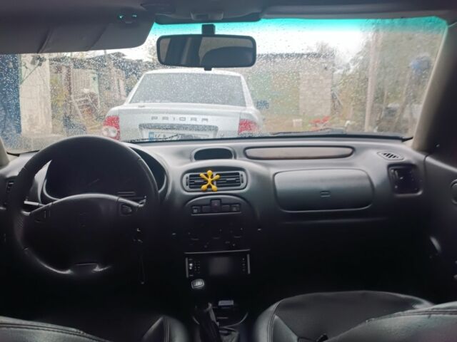 Серый Ленд Ровер Другая, объемом двигателя 1.4 л и пробегом 150 тыс. км за 1600 $, фото 15 на Automoto.ua