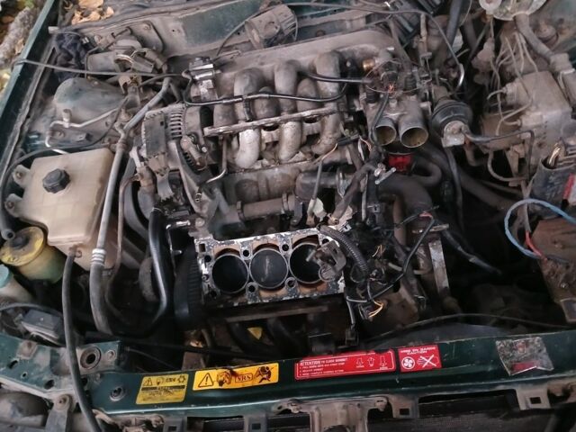 Зеленый Ленд Ровер Другая, объемом двигателя 2.7 л и пробегом 100 тыс. км за 358 $, фото 5 на Automoto.ua