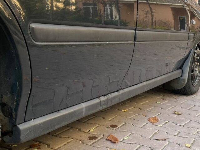 Зеленый Ленд Ровер Другая, объемом двигателя 1.6 л и пробегом 250 тыс. км за 1500 $, фото 1 на Automoto.ua