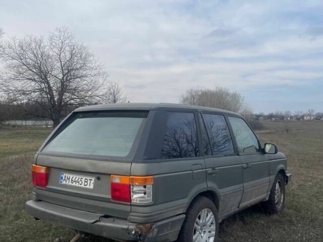 Зелений Ленд Ровер Інша, об'ємом двигуна 4 л та пробігом 230 тис. км за 2800 $, фото 2 на Automoto.ua