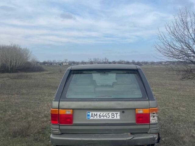 Зелений Ленд Ровер Інша, об'ємом двигуна 4 л та пробігом 230 тис. км за 2800 $, фото 3 на Automoto.ua