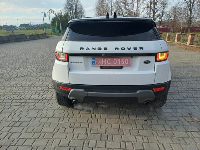 Білий Ленд Ровер Евок, об'ємом двигуна 2 л та пробігом 116 тис. км за 18000 $, фото 4 на Automoto.ua