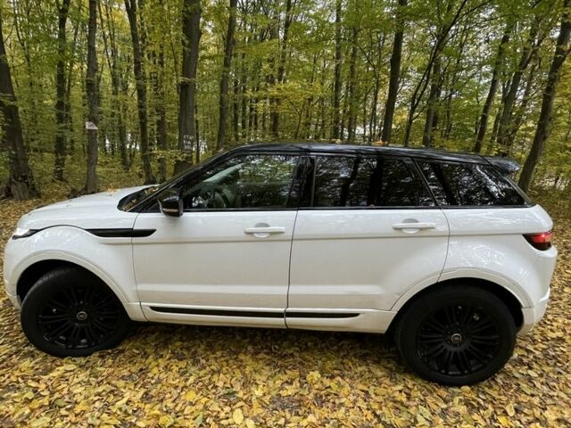 Белый Ленд Ровер Эвок, объемом двигателя 2 л и пробегом 181 тыс. км за 15800 $, фото 2 на Automoto.ua