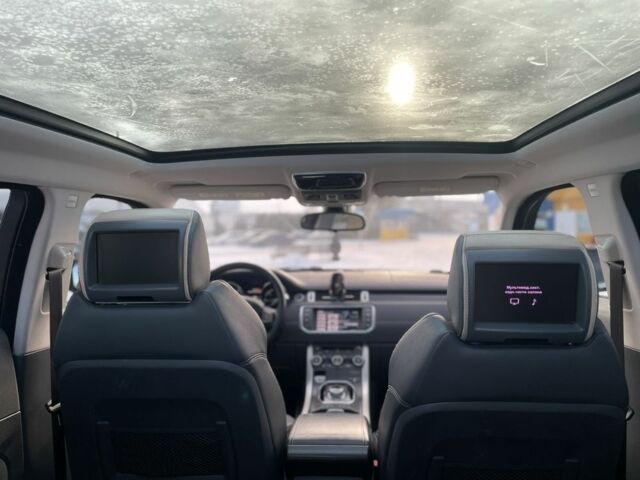 Белый Ленд Ровер Эвок, объемом двигателя 2.2 л и пробегом 209 тыс. км за 19500 $, фото 4 на Automoto.ua