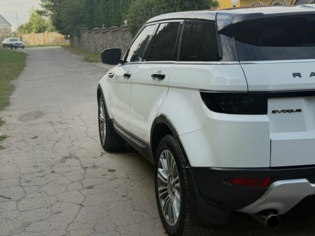 Ленд Ровер Эвок 2012 в Виннице на Automoto.ua Белый Ленд Ровер Эвок, объемом двигателя 2 л и пробегом 160 тыс. км за 16800 $, фото 5 на Automoto.ua