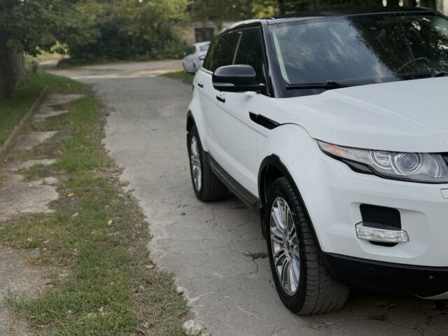 Ленд Ровер Эвок 2012 в Виннице на Automoto.ua Белый Ленд Ровер Эвок, объемом двигателя 2 л и пробегом 160 тыс. км за 16800 $, фото 8 на Automoto.ua