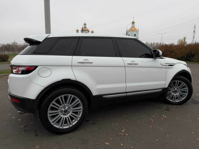 Белый Ленд Ровер Эвок, объемом двигателя 2 л и пробегом 125 тыс. км за 14800 $, фото 11 на Automoto.ua