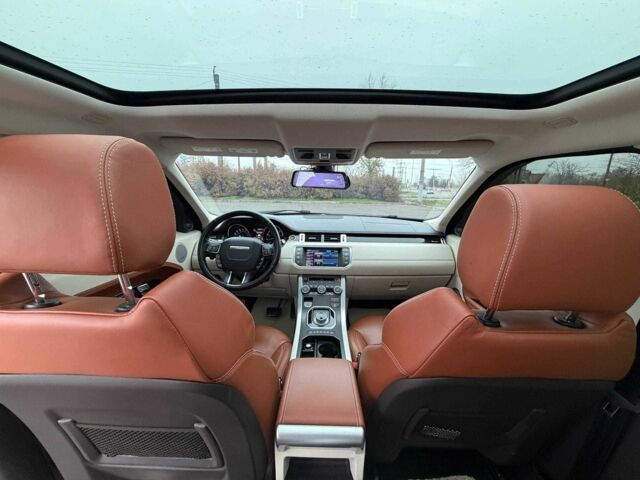 Белый Ленд Ровер Эвок, объемом двигателя 2 л и пробегом 125 тыс. км за 14800 $, фото 17 на Automoto.ua